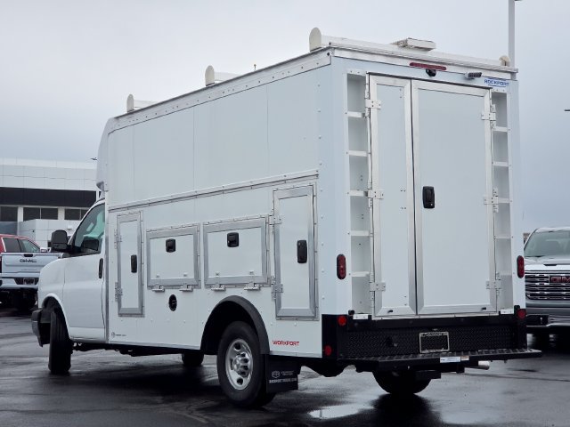 New 2026 Chevrolet Express 3500 w/ Power Convenience Package RWD image 21