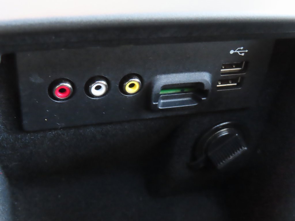 Used 2013 Ford Taurus SEL image 8