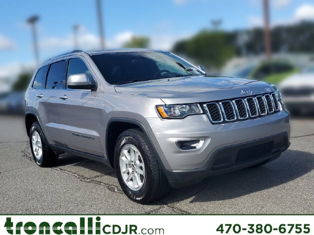 Certified 2020 Jeep Grand Cherokee Laredo RWD image 1