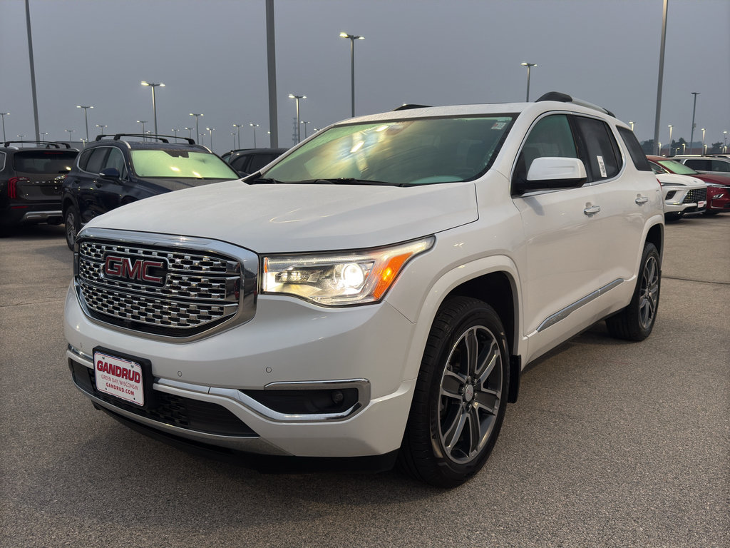Certified 2018 GMC Acadia Denali w/ Technology Package AWD/4WD image 2
