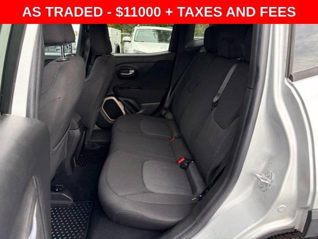 Used 2016 Jeep Renegade Latitude w/ Cold Weather Group AWD/4WD image 15