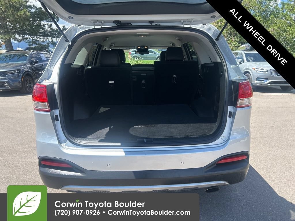 Used 2017 Kia Sorento EX AWD/4WD image 17