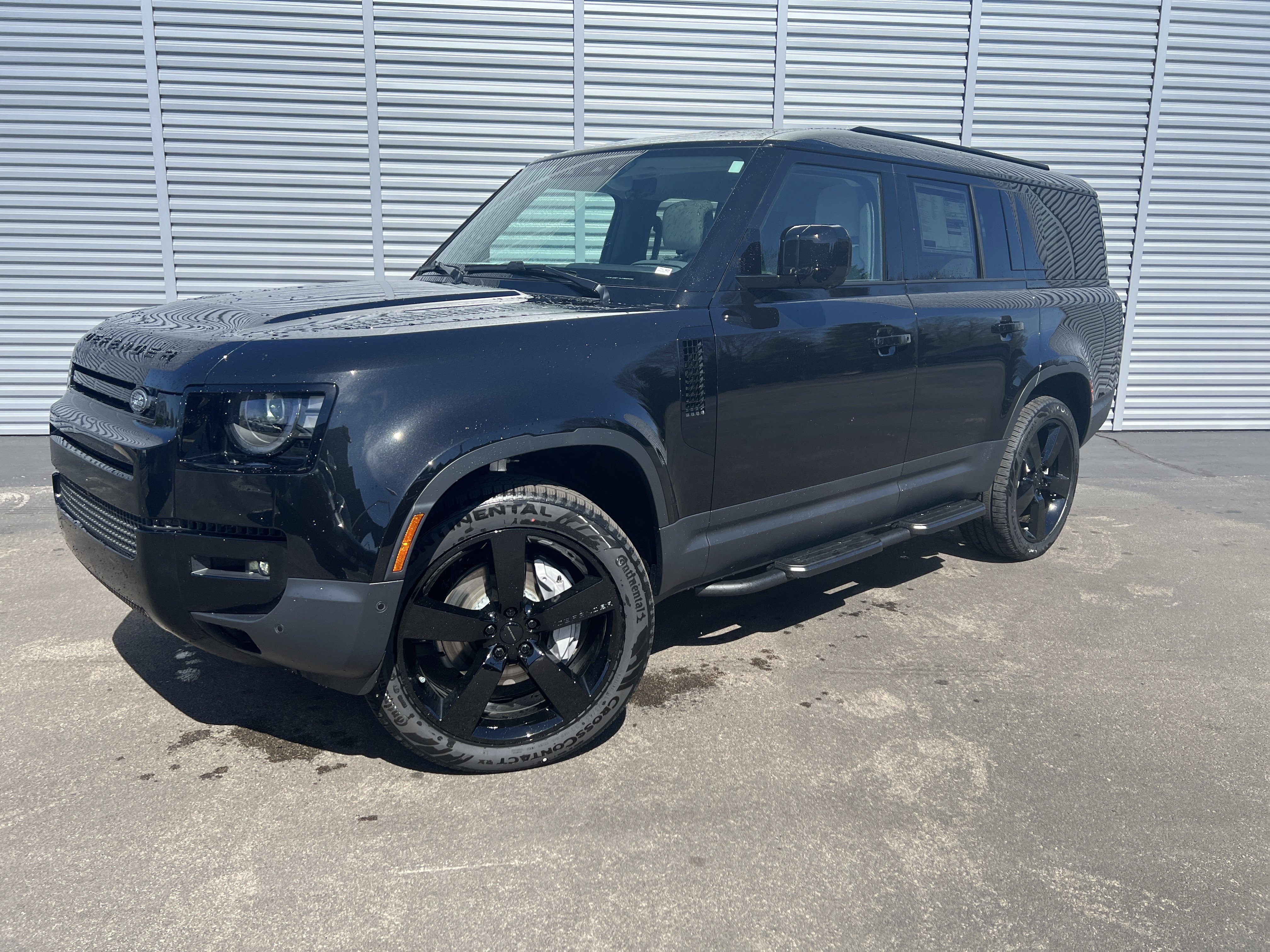 New 2026 Land Rover Defender 130 S image 1