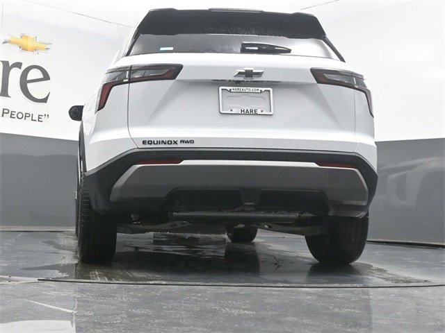 New 2026 Chevrolet Equinox LT w/ Convenience Package II image 32