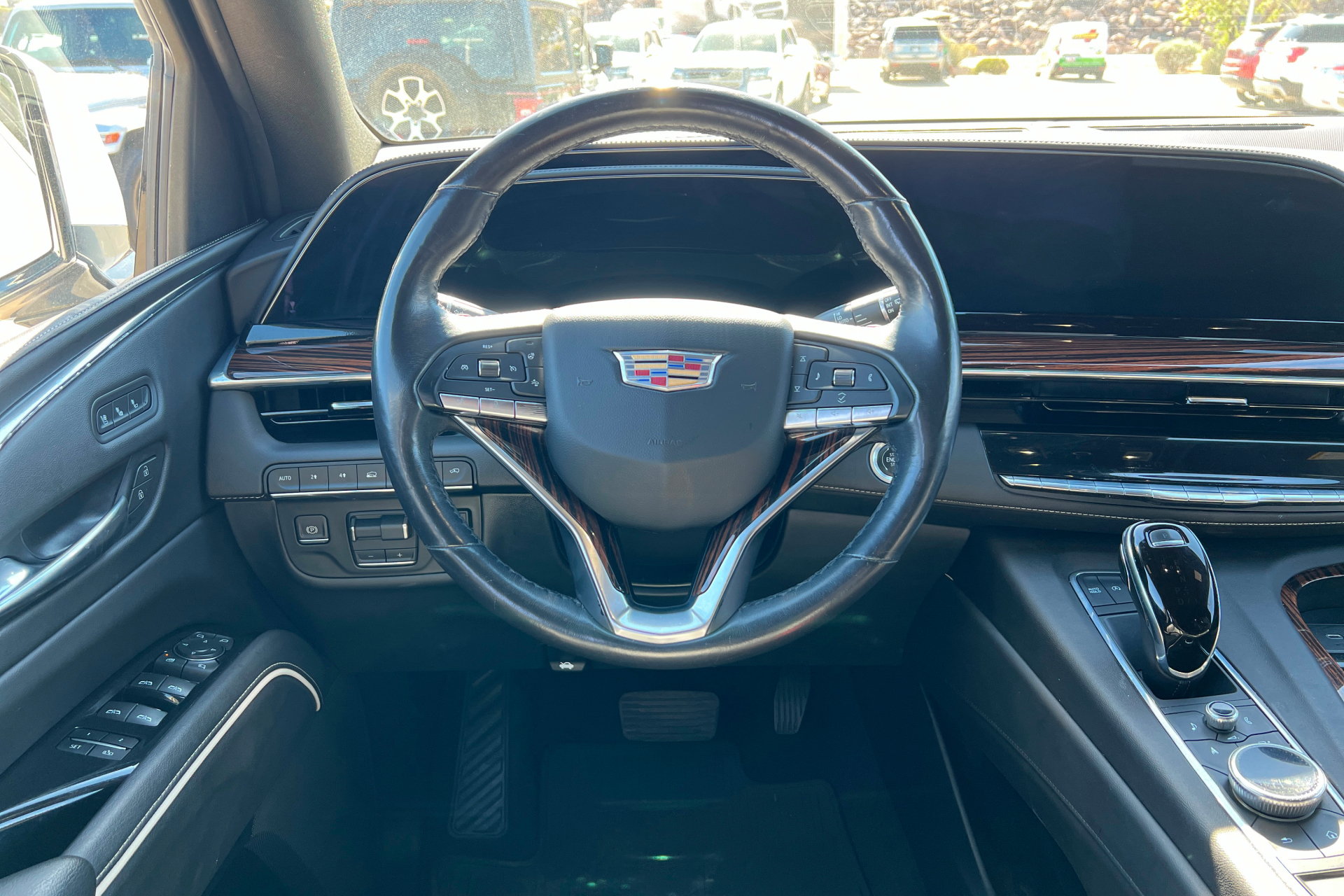 Used 2021 Cadillac Escalade Premium Luxury w/ Driver Assist Tech Package AWD/4WD image 13