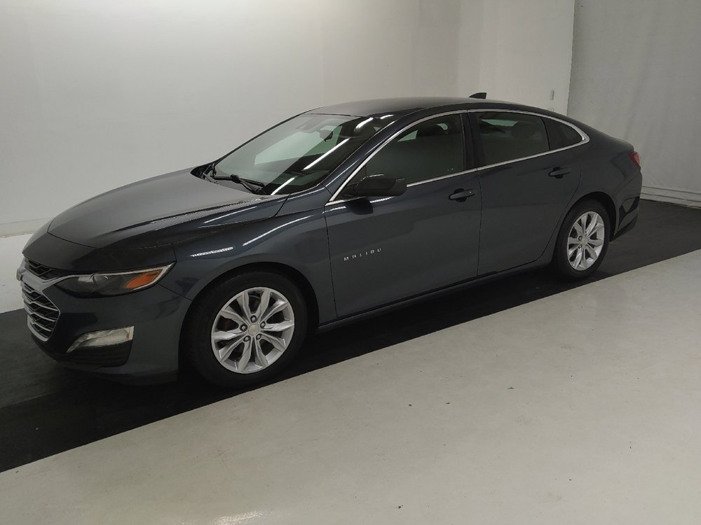 Used 2021 Chevrolet Malibu LT FWD image 2