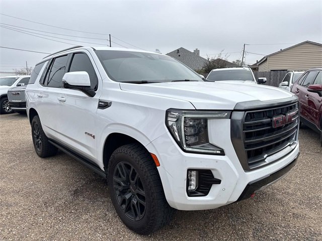 Used 2021 GMC Yukon AT4 w/ AT4 Premium Package image 4