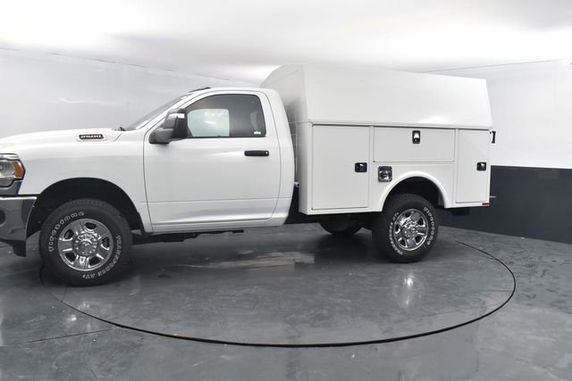 New 2024 RAM 2500 Tradesman w/ Chrome Appearance Group image 5