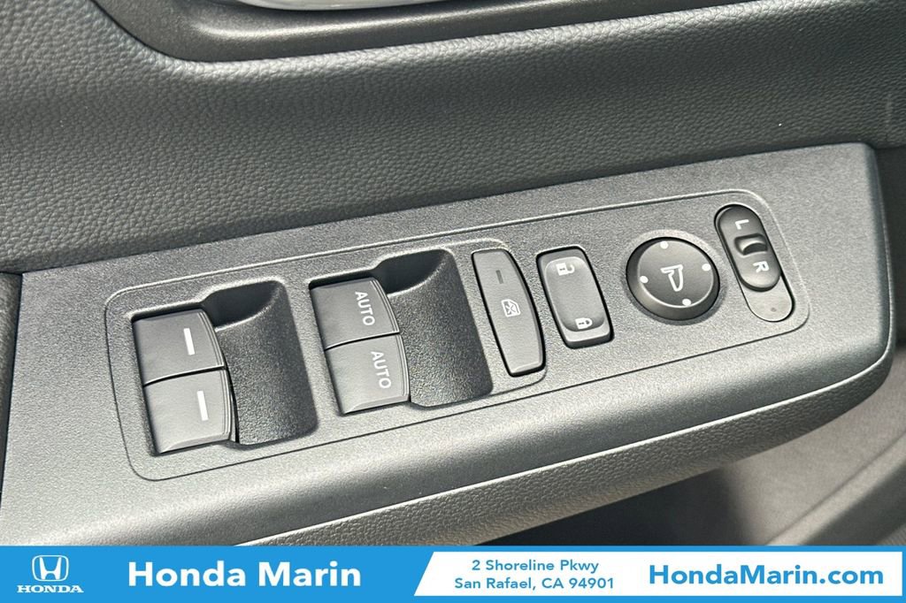 Certified 2025 Honda CR-V EX image 15