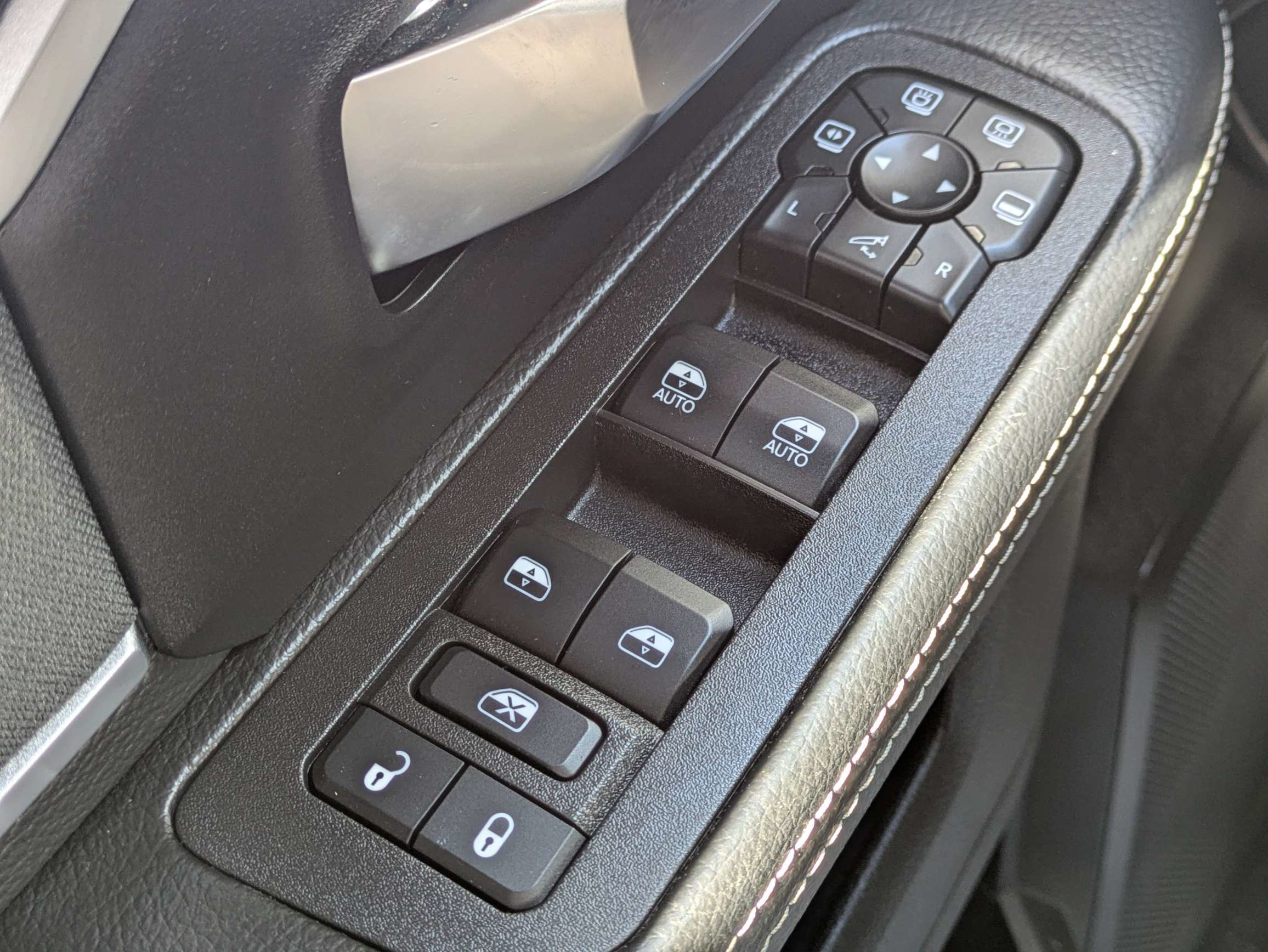 Used 2026 RAM 2500 Big Horn AWD/4WD image 25