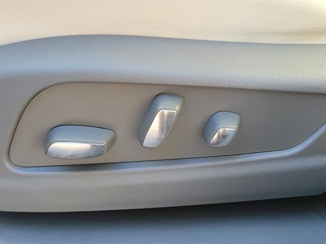 Certified 2025 Cadillac XT6 Premium Luxury w/ Technology Package image 58