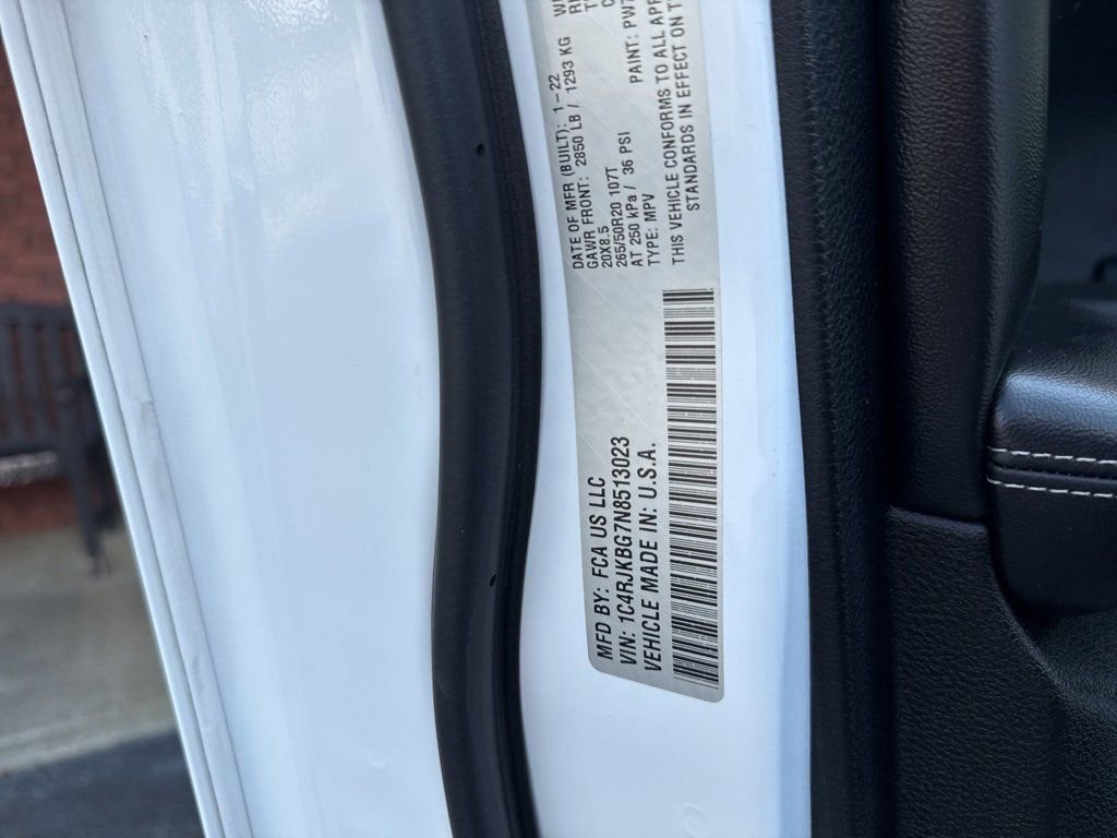 Used 2022 Jeep Grand Cherokee L Limited image 42