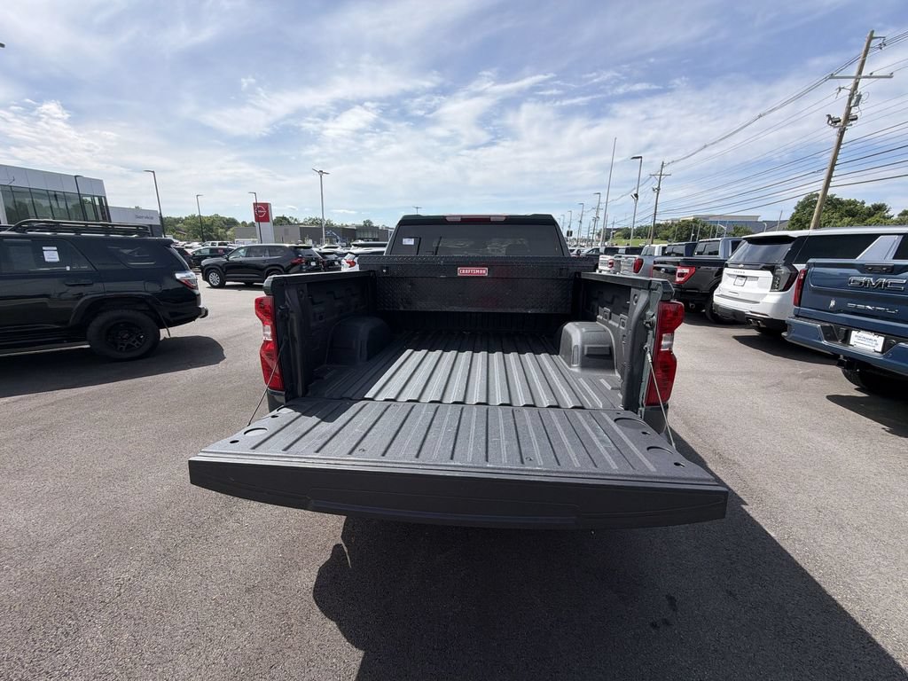 Used 2026 Chevrolet Silverado 1500 LT AWD/4WD image 22
