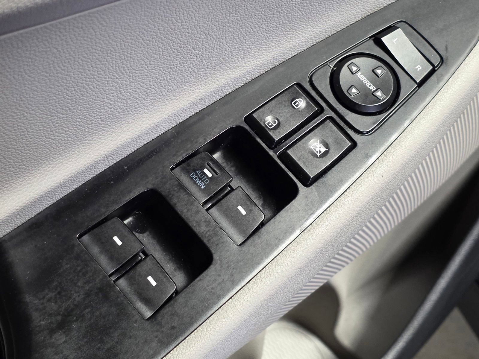 Used 2018 Hyundai Tucson SE image 21