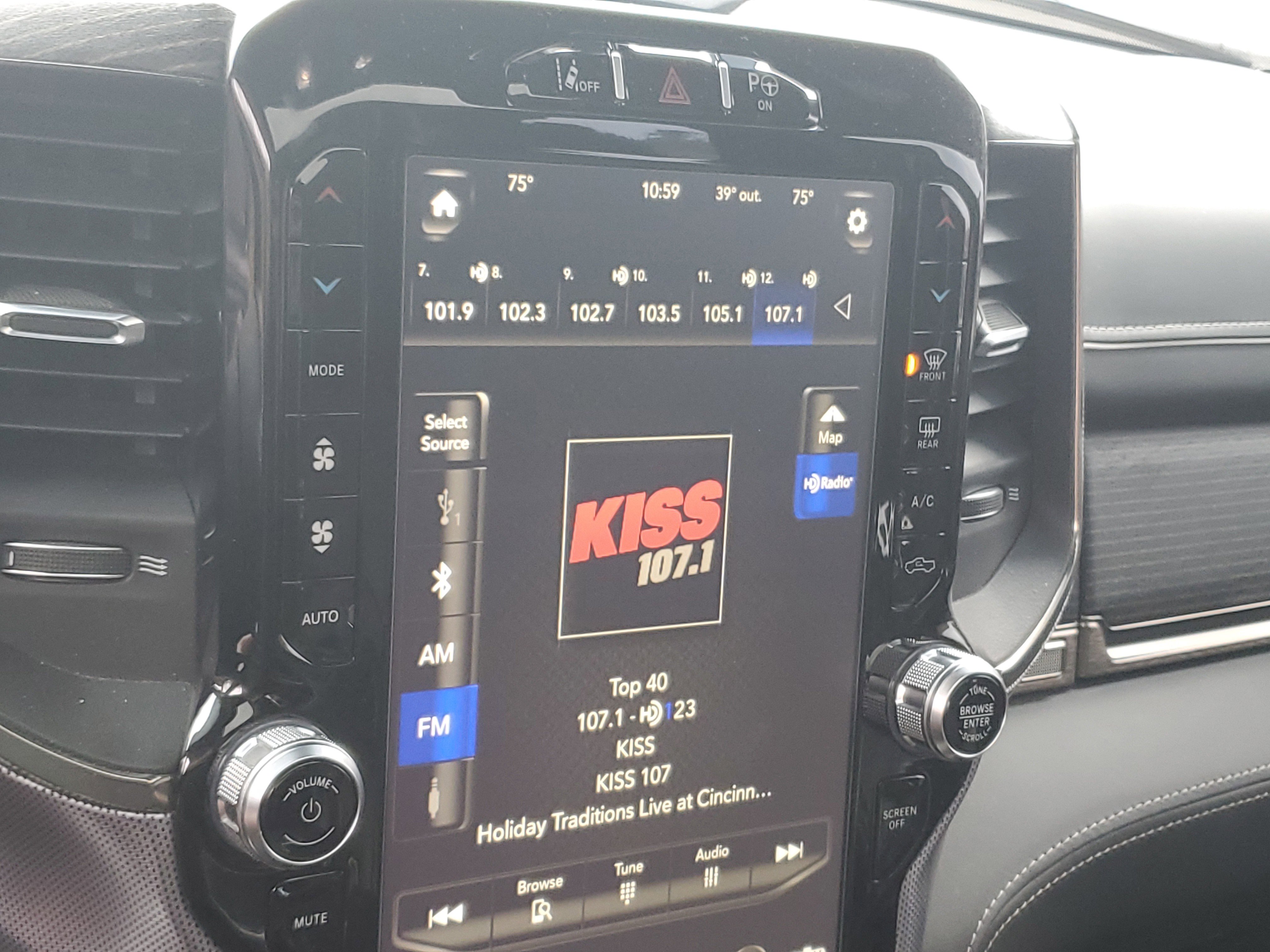 Used 2019 RAM 1500 Limited image 19