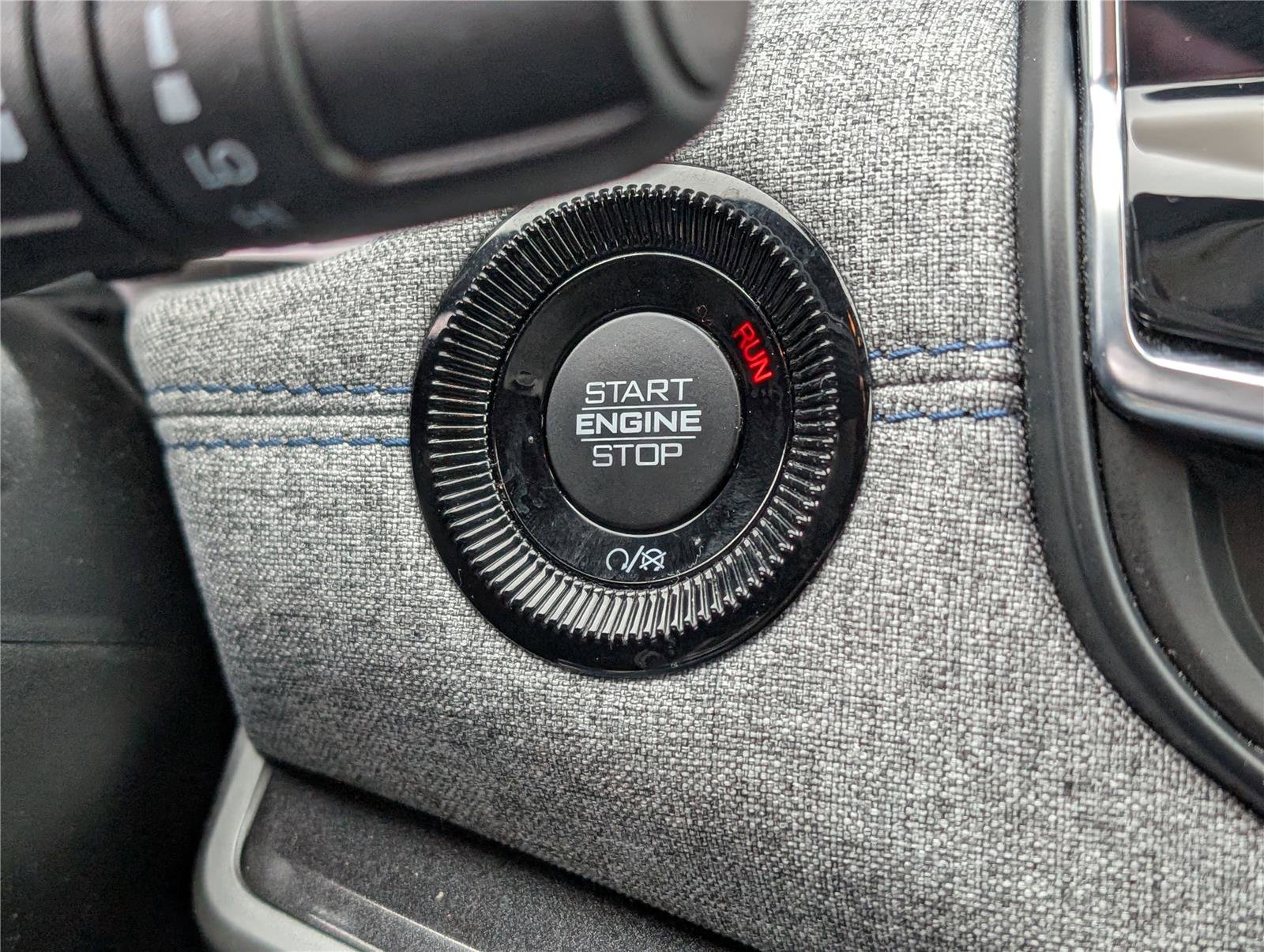 Used 2023 Jeep Compass Latitude w/ Convenience Group image 23