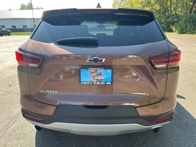 Used 2023 Chevrolet Blazer LT w/ Driver Confidence Package image 6