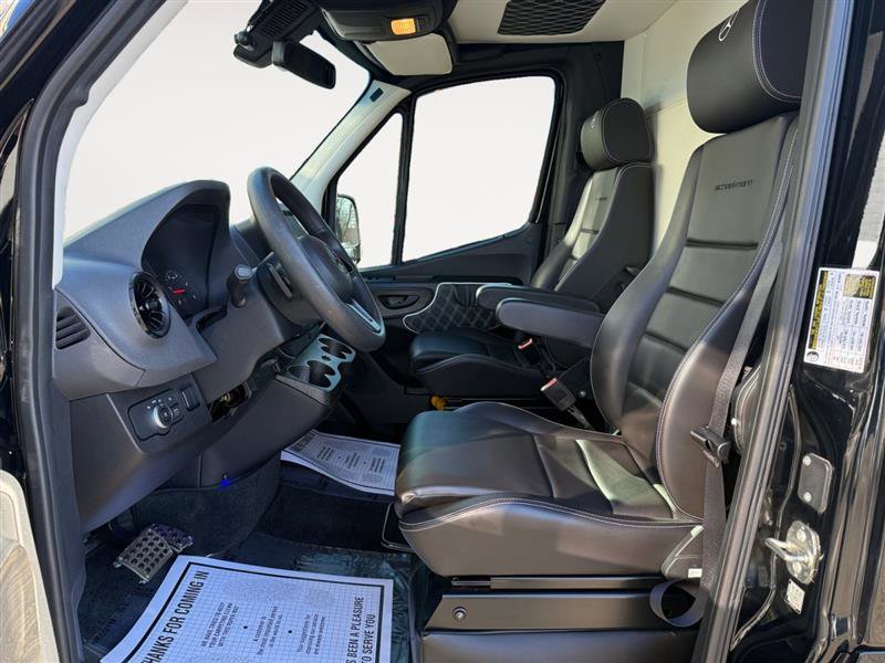 Used 2019 Mercedes-Benz Sprinter 170 image 9