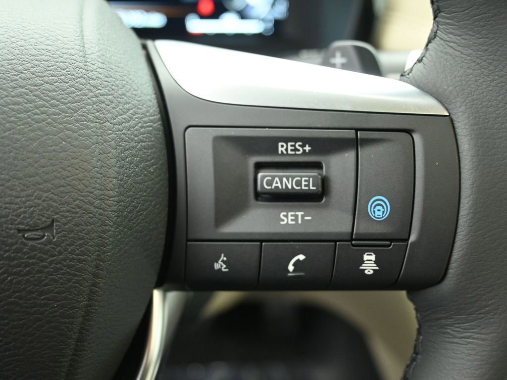 Certified 2025 INFINITI QX60 Luxe image 19