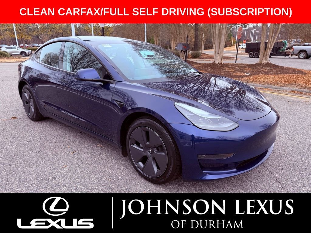 Used 2023 Tesla Model 3 Standard Range image 1