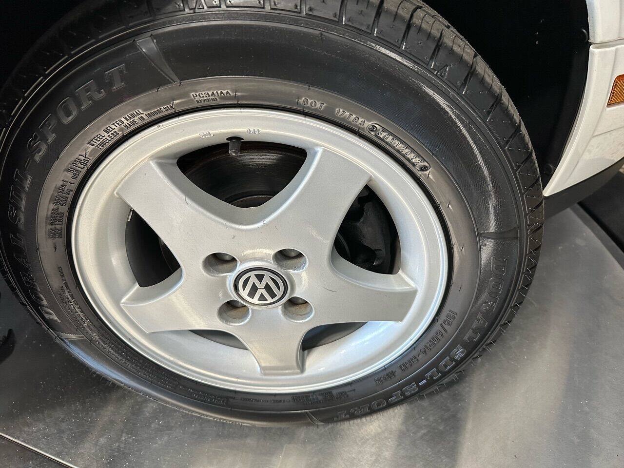 Used 1997 Volkswagen GTI FWD image 26