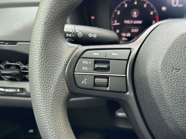 Used 2023 Honda Accord LX image 25