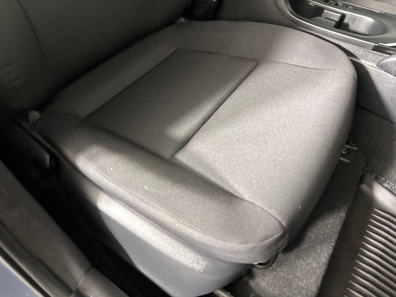 Used 2026 Toyota Corolla LE FWD image 31