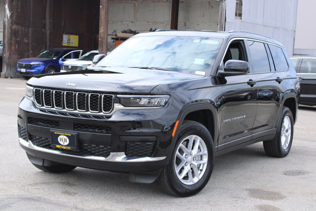 Used 2025 Jeep Grand Cherokee L Laredo w/ Luxury Tech Group I AWD/4WD image 5