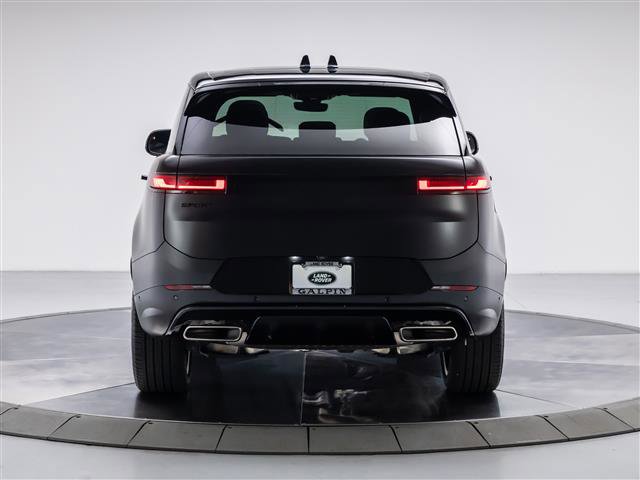 Used 2025 Land Rover Range Rover Sport Dynamic SE image 4