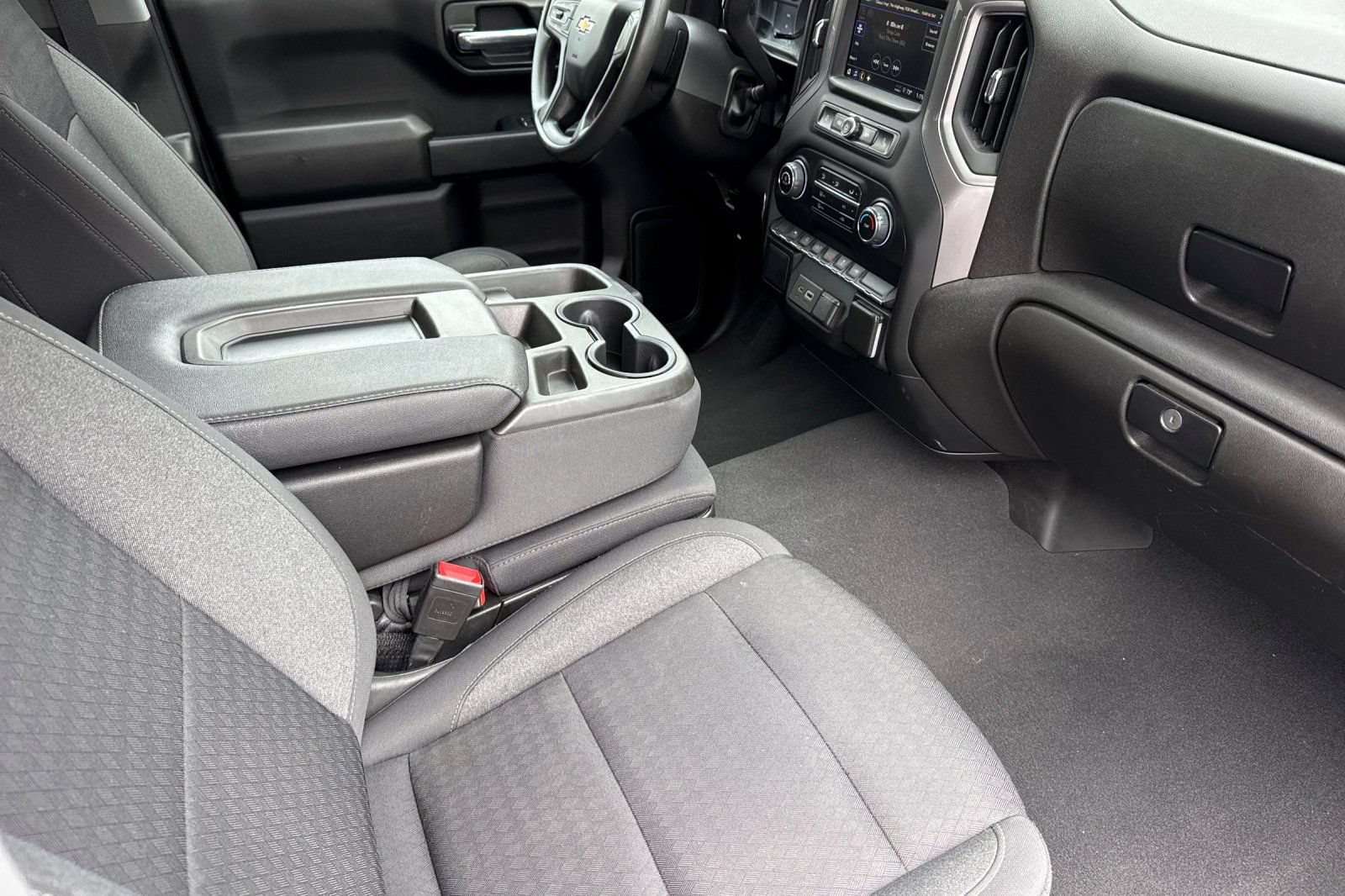 Used 2023 Chevrolet Silverado 1500 Custom w/ LPO, Dark Essentials Package RWD image 21