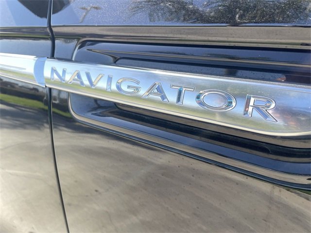 Used 2021 Lincoln Navigator L Reserve image 33