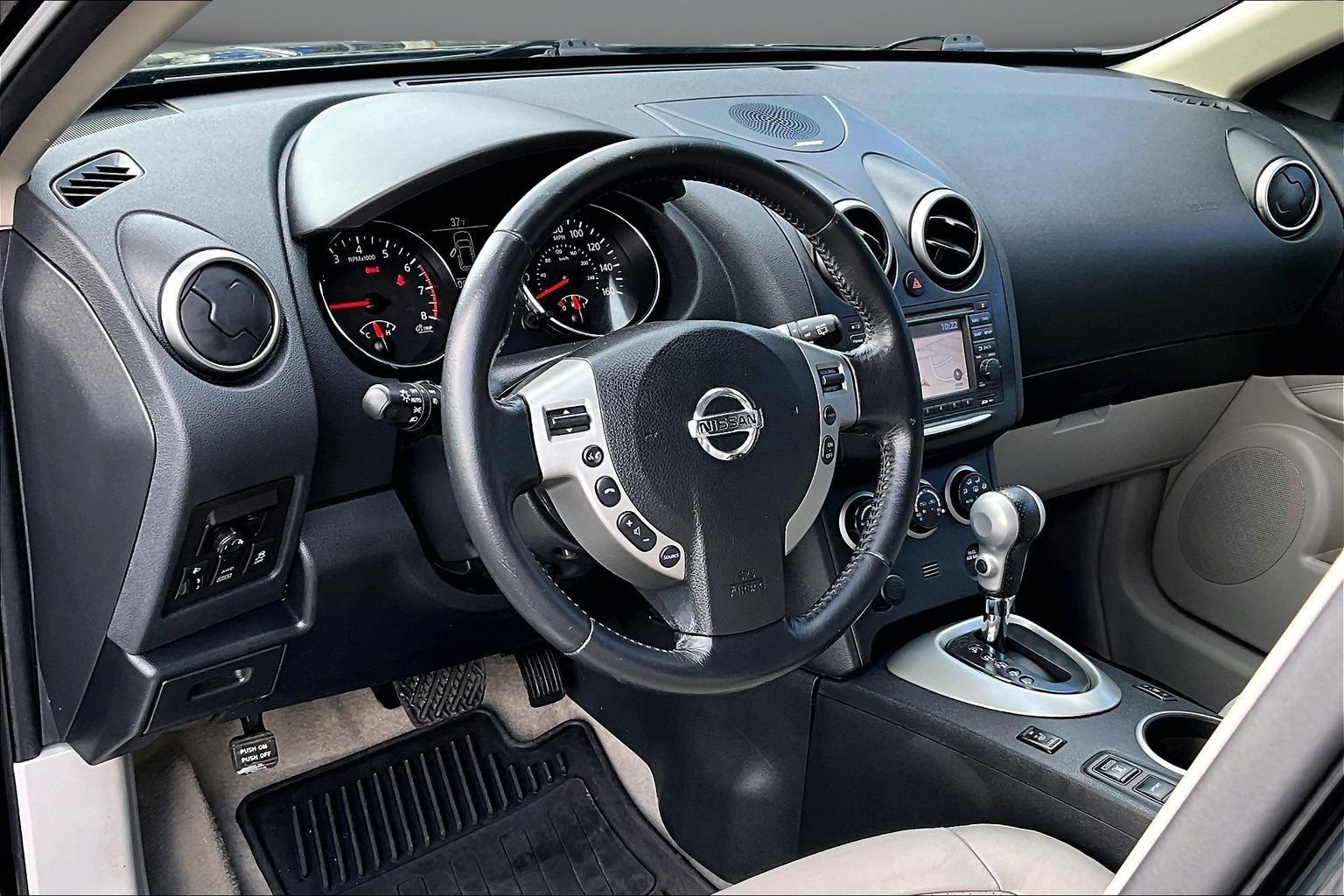 Used 2013 Nissan Rogue SL image 14