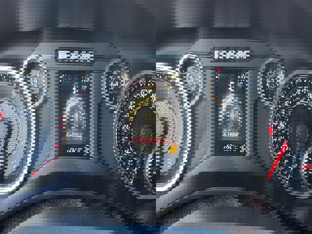 Used 2022 RAM 3500 Tradesman w/ Chrome Appearance Group image 15