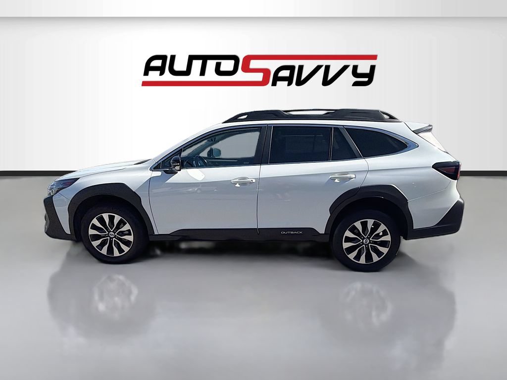 Used 2023 Subaru Outback Limited XT AWD/4WD image 4