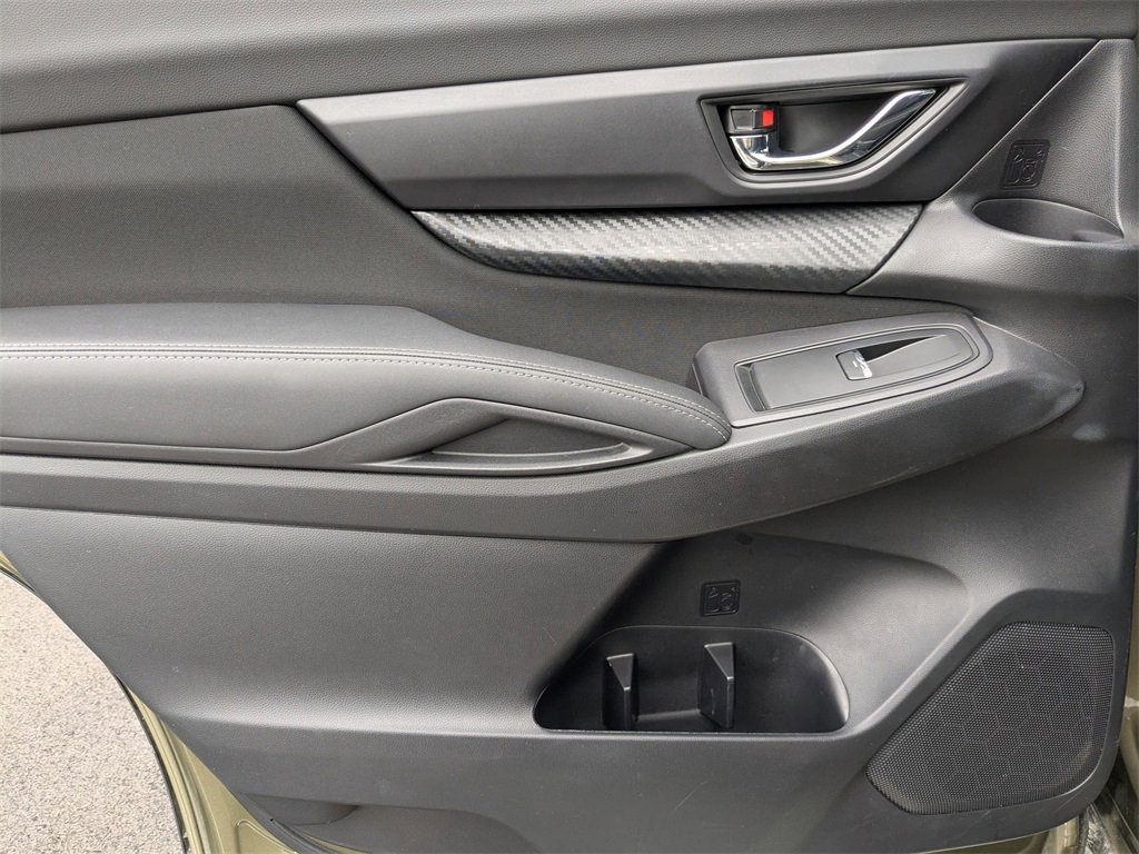 Used 2025 Subaru Ascent Premium image 26