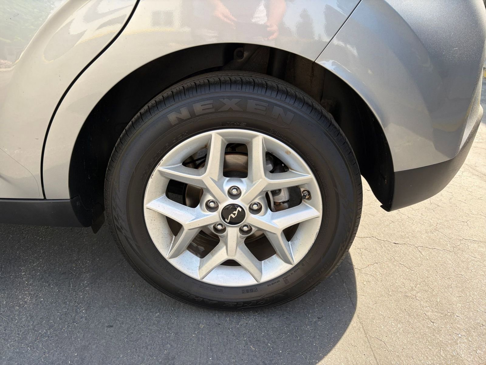 Used 2025 Kia Soul LX w/ LX Technology Package image 15