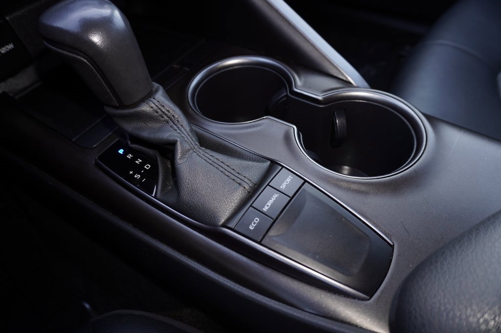 Certified 2023 Toyota Camry SE image 18