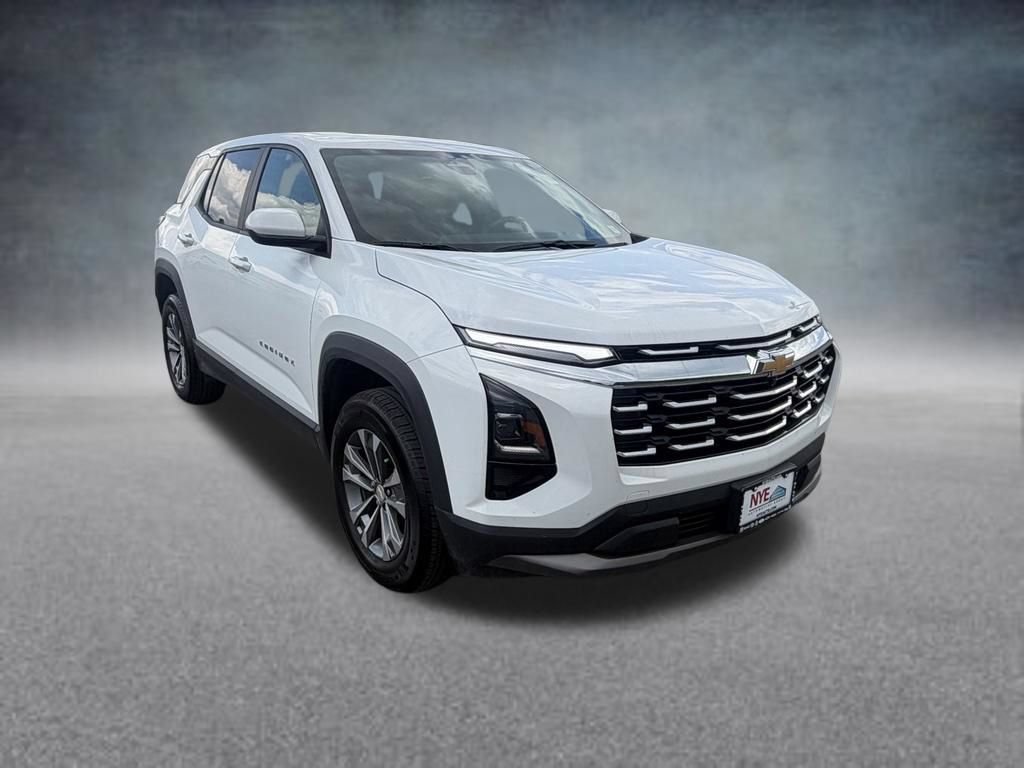 Used 2026 Chevrolet Equinox LT AWD/4WD image 8