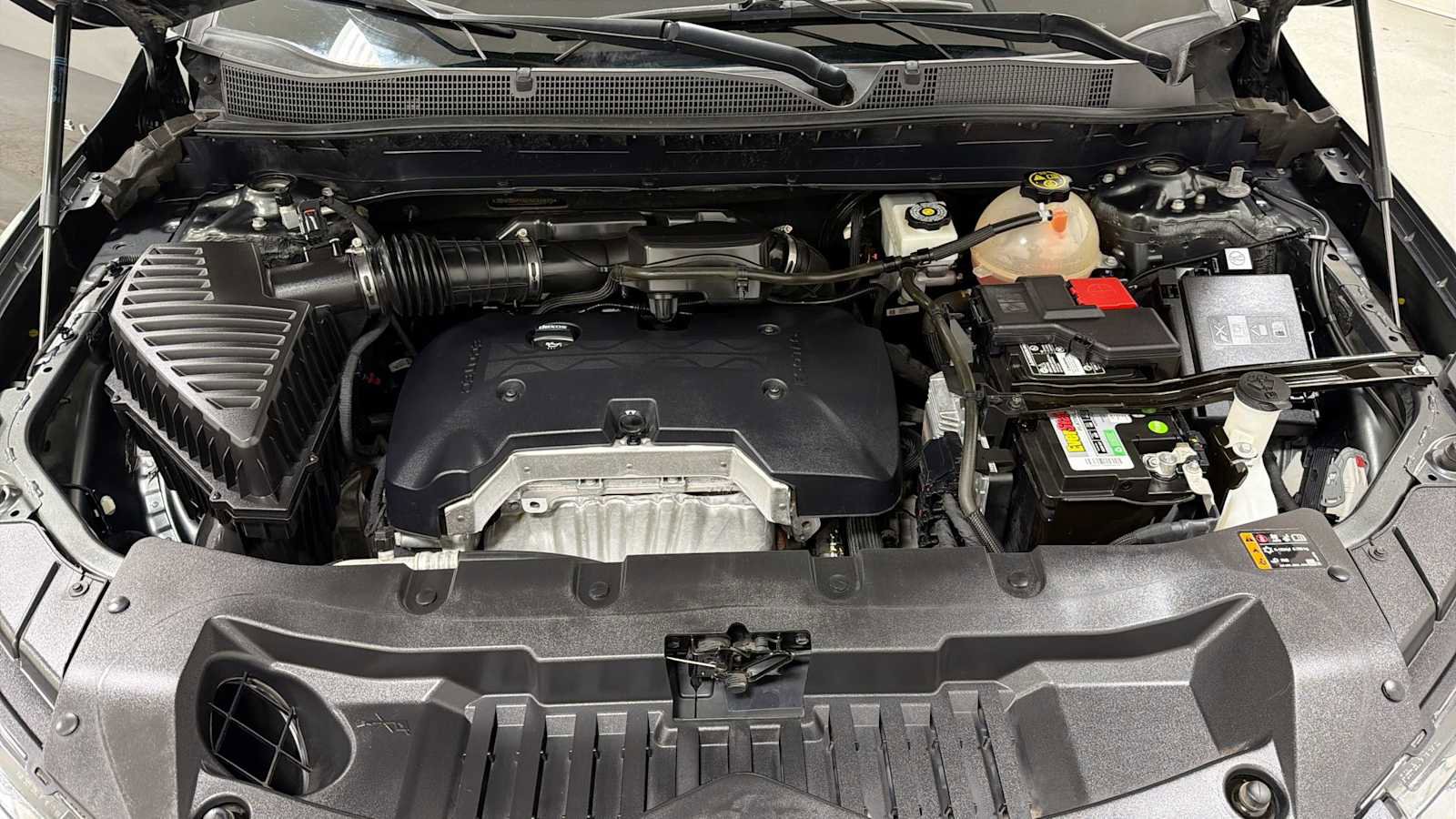 Used 2019 Chevrolet Blazer LT FWD image 29