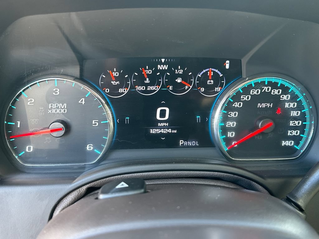 Used 2017 GMC Yukon XL Denali w/ Open Road Package AWD/4WD image 29