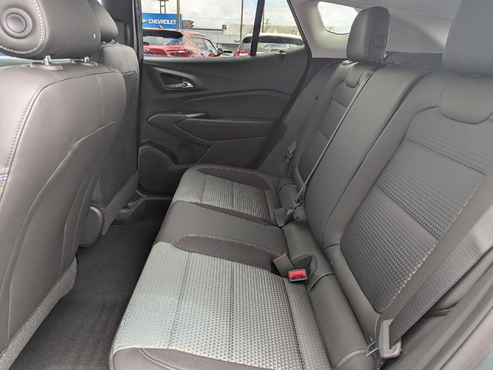 New 2026 Chevrolet Trax LT w/ Driver Confidence Package FWD image 49