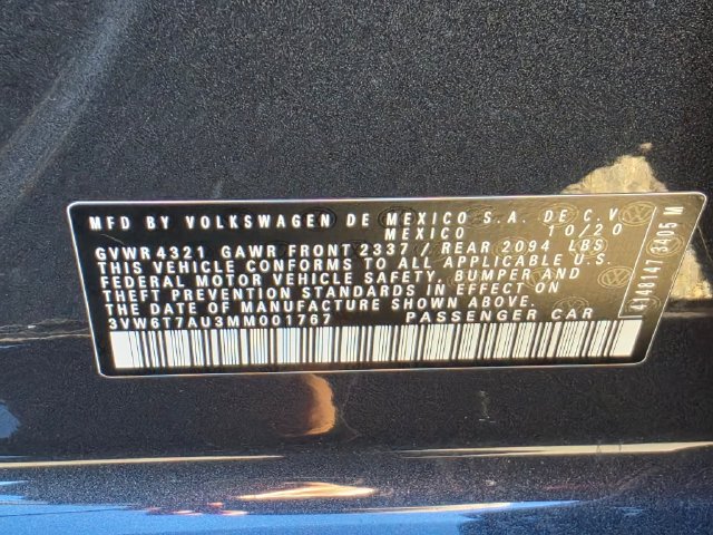 Used 2021 Volkswagen GTI SE FWD image 33