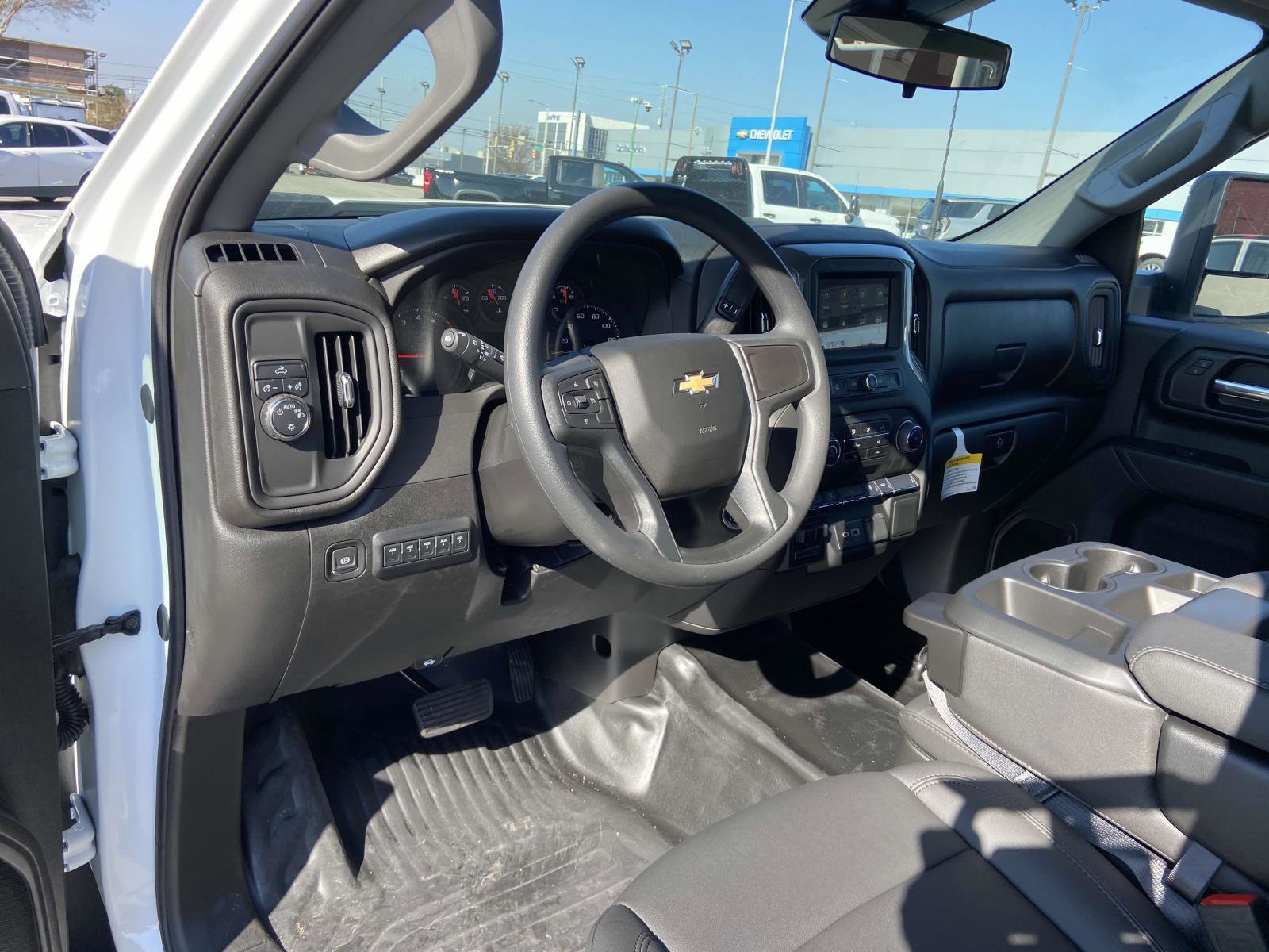 New 2025 Chevrolet Silverado 2500 W/T image 8