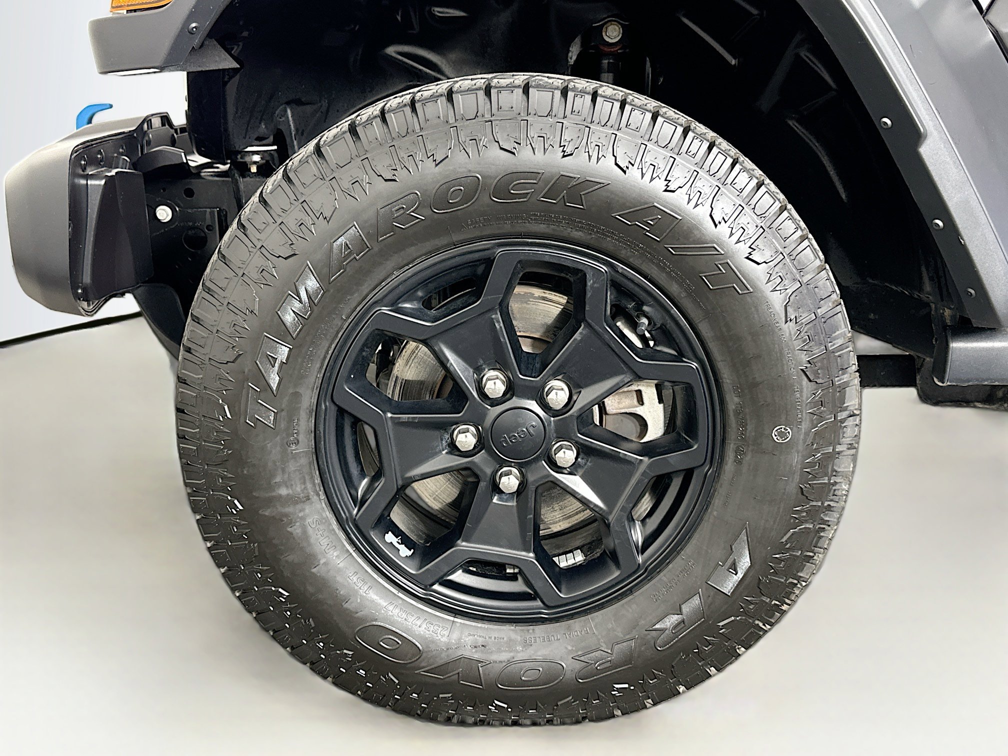 Used 2023 Jeep Wrangler Unlimited w/ Cold Weather Group AWD/4WD image 11