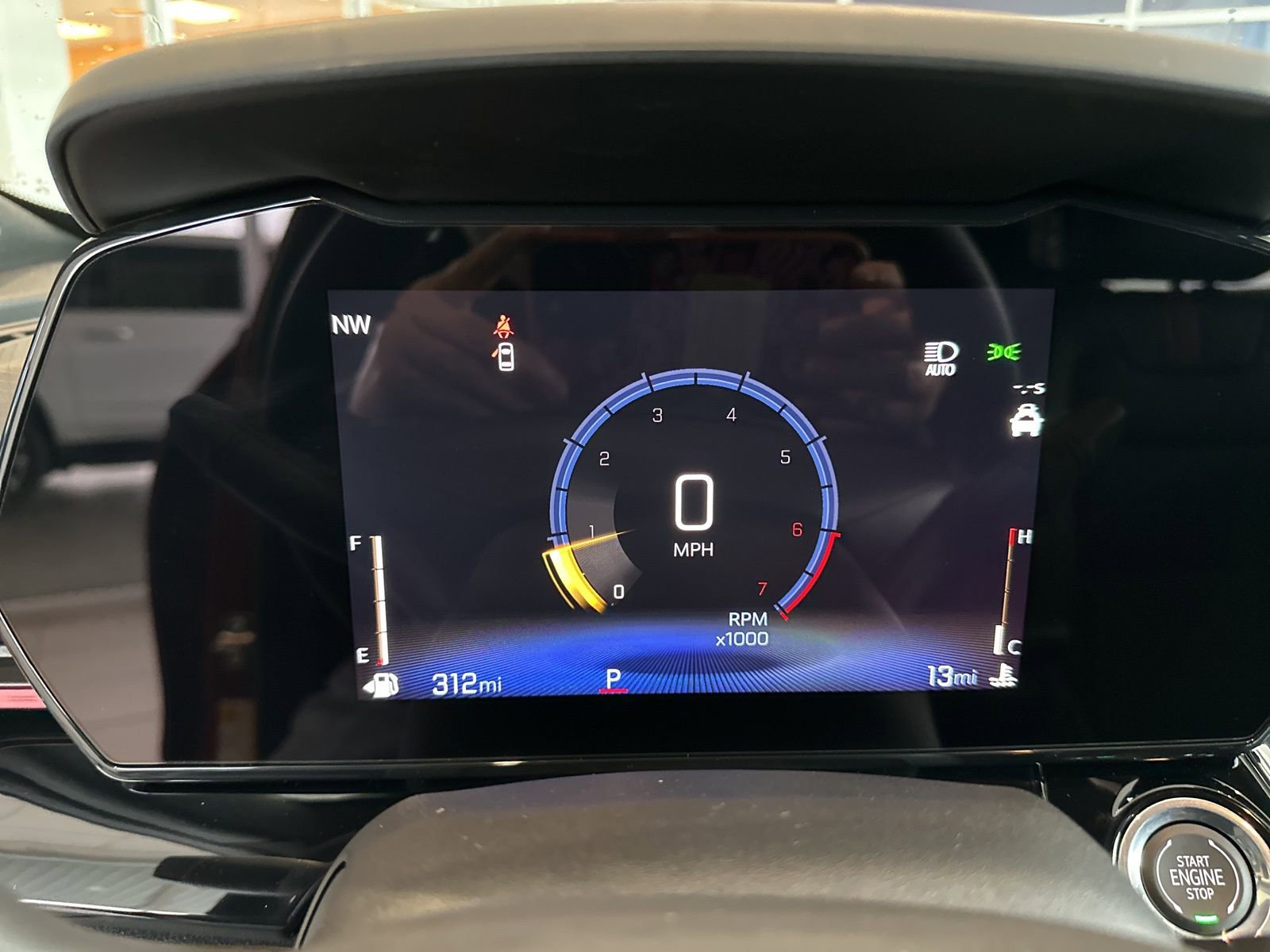 New 2026 Chevrolet Trax RS w/ Sunroof Package image 22