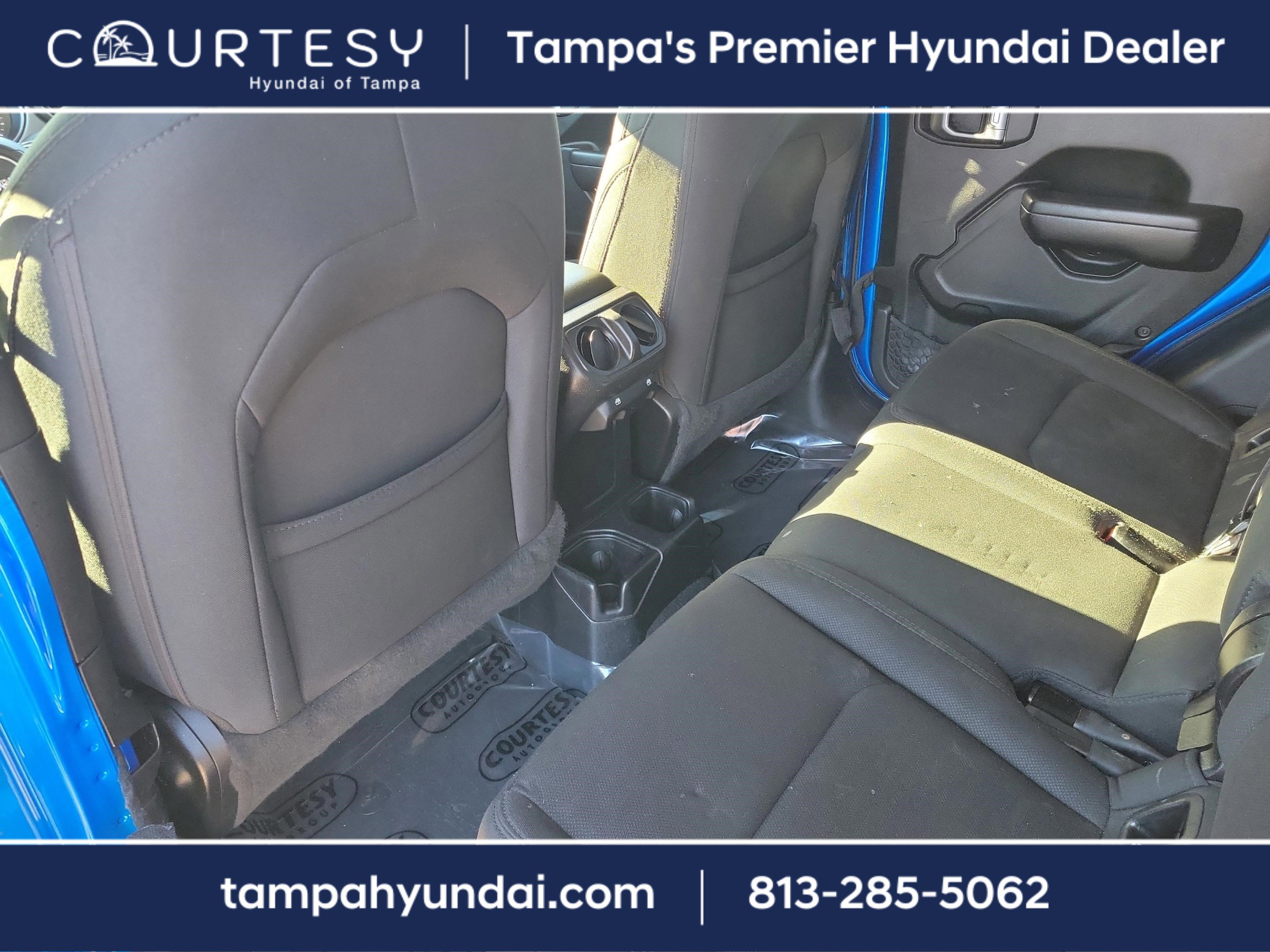 Used 2021 Jeep Gladiator Sport image 10