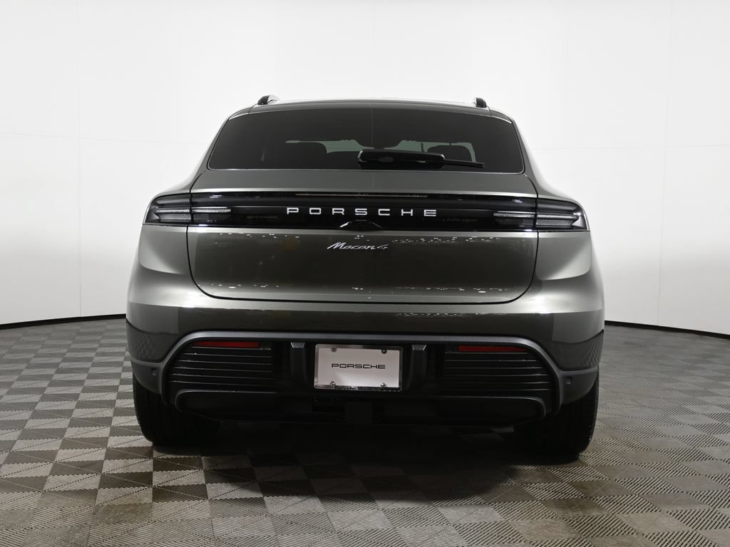 New 2026 Porsche Macan 4 Electric AWD/4WD image 6