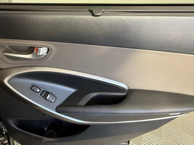 Used 2017 Hyundai Santa Fe FWD w/ SE Ultimate Tech Package 03 image 42