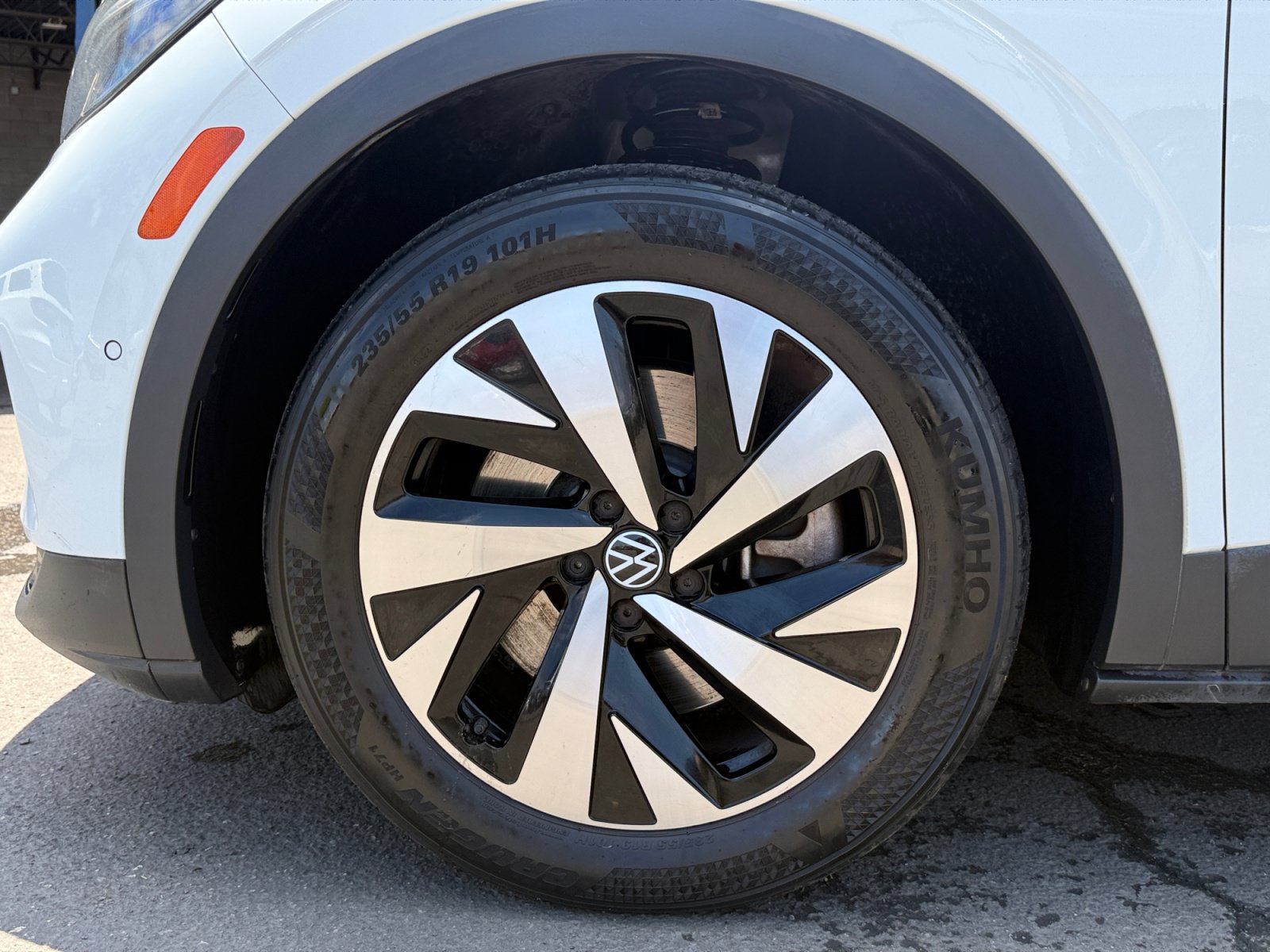 Used 2023 Volkswagen ID.4 Pro RWD image 11