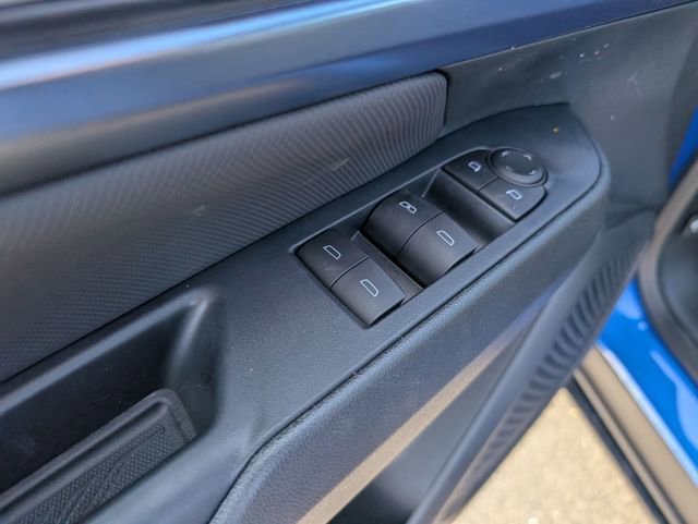 New 2026 Chevrolet Equinox EV LT image 15